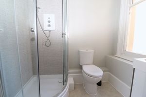 En-suite- click for photo gallery